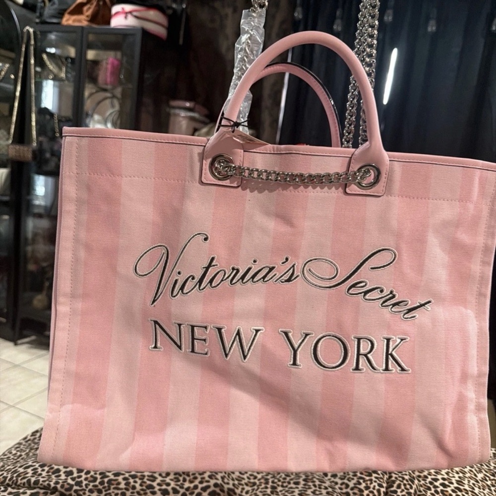 Pink tote - Picture 2 of 3